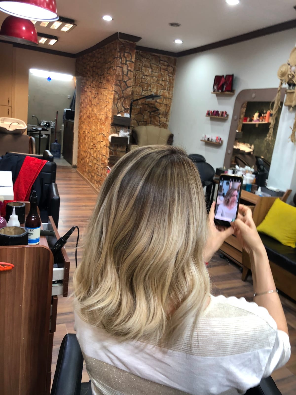 ALSANCAK Salon Saç Makas Ferit Yeter — Kuaför