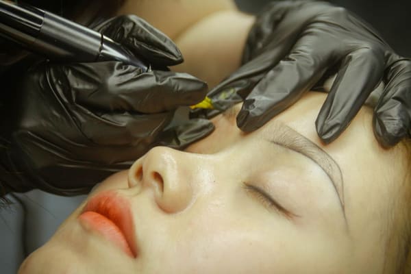Kalıcı Makyaj — Songül Avcı Beauty Studio